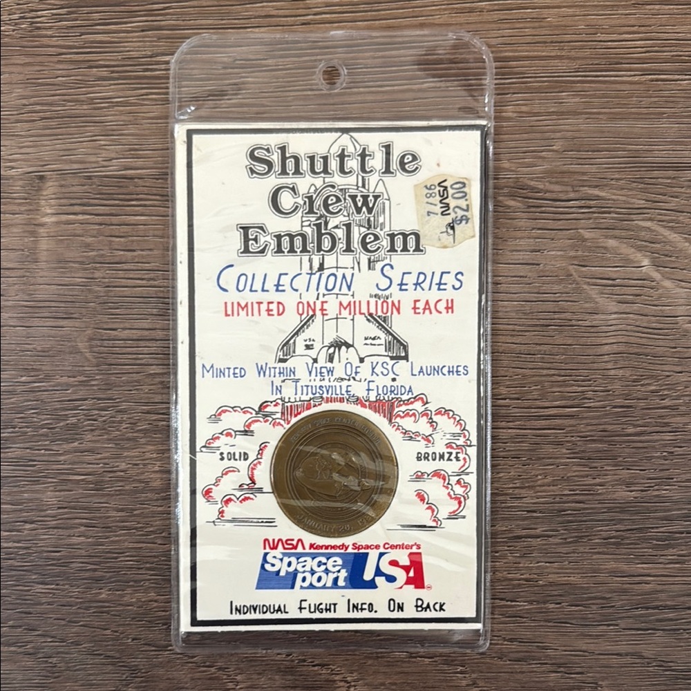 Shuttle Crew Emblem Coin - 1986 bronze coin Challenger